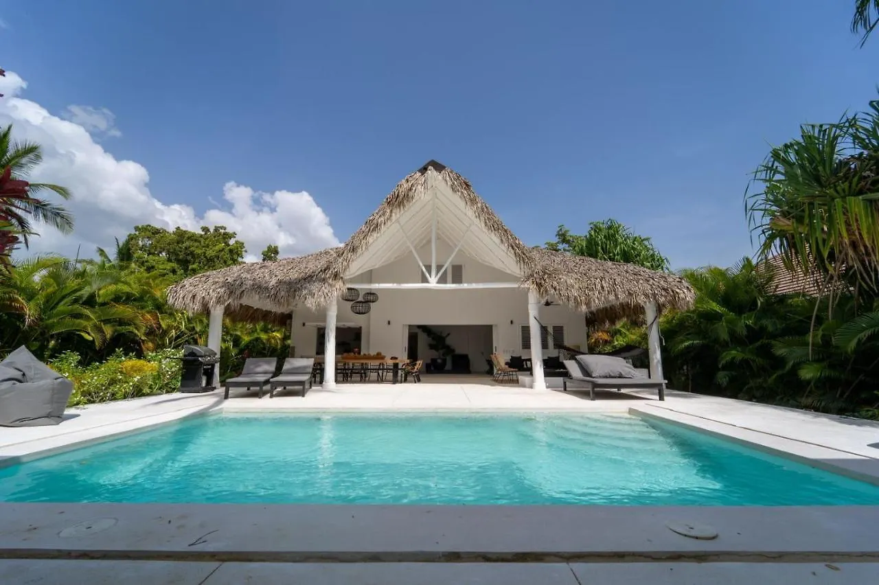 Casa Panamera- 5Br Luxury Beach Villa Playa Coson Las Terrenas